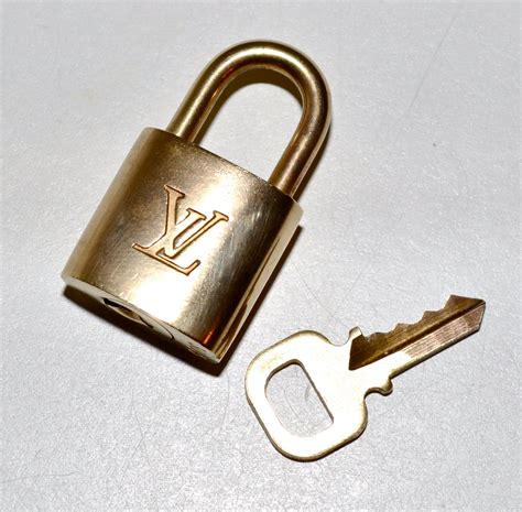 louis vuitton twist lock|louis vuitton replacement lock.